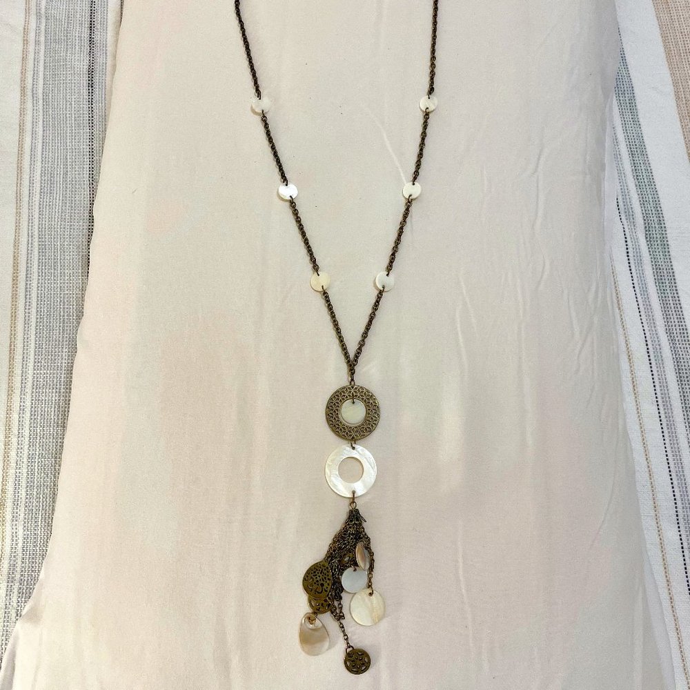 Francescas White and Gold Necklace